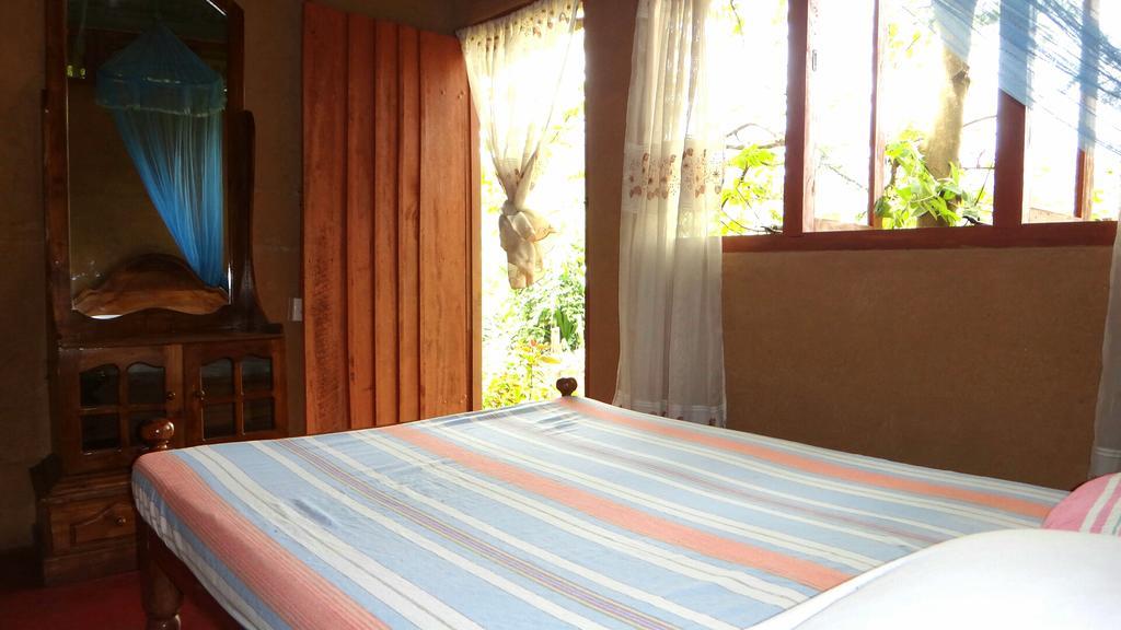Deniyaya National Backpackers Hostel Екстериор снимка